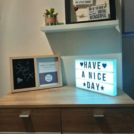 Апартаменти Aquamarine