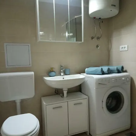 Aquamarine Apartment